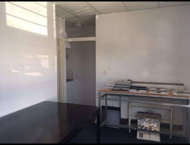 104M² WAREHOUSE RENTED IN DIEP RIVER